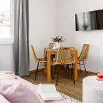 Prague Days - Open-Plan Studio - Close To Vysehrad Castle