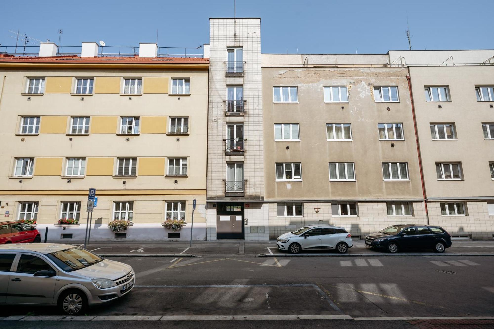 Apartment Days - Open-plan - Close To Vysehrad Castle Prague